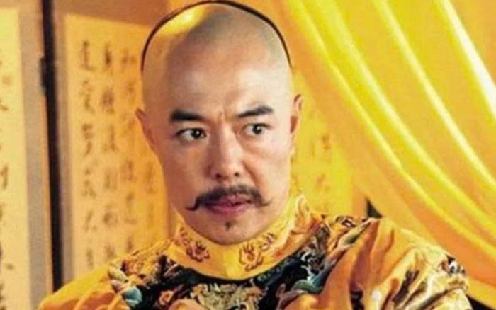Chuyện gì xảy ra với 'Càn Long' Hoàn Châu cách cách ở tuổi 69?