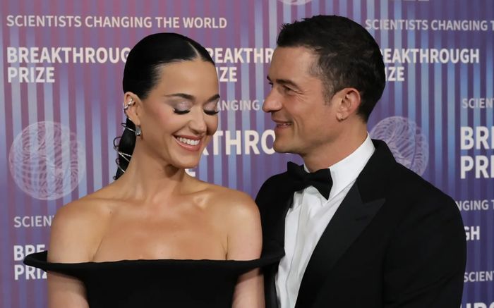 Katy Perry hiếm hoi nhắc về việc chia tay Orlando Bloom