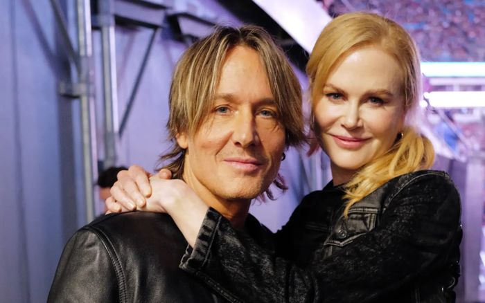 Nữ diễn viên Nicole Kidman hẹn hò trở lại sau một năm ly hôn Keith Urban, tình cảm với bạn trai mới ra sao?