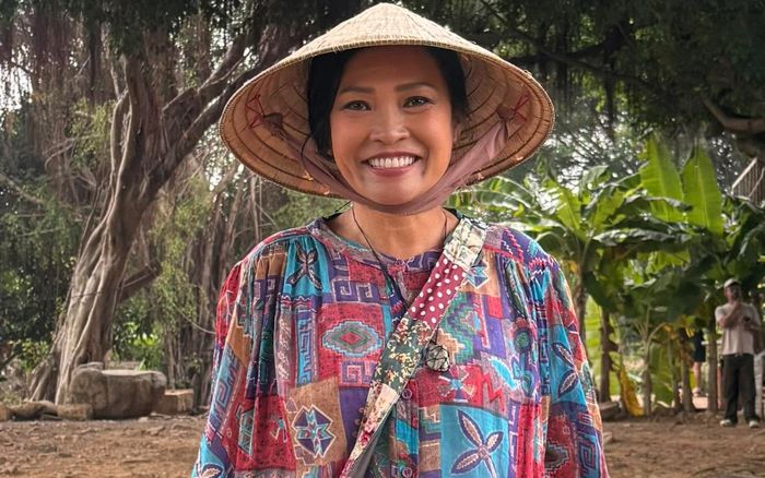 Mừng vì ca sĩ Phương Thanh dũng cảm đi tìm hạnh phúc sau 10 năm