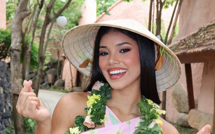 Nhan sắc đời thường của hoa hậu đăng quang Miss World 2026