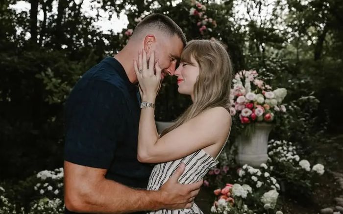 Sau 3 tháng, một khách mời tiết lộ sự thật về lễ cưới 'điên rồ' của Taylor Swift