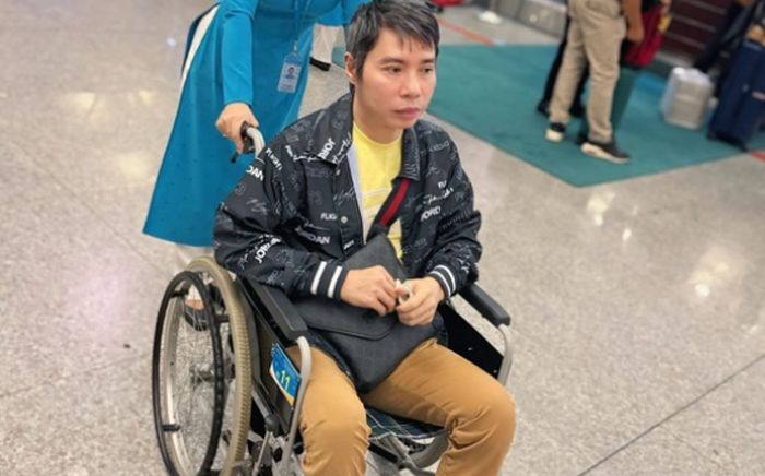 Hình ảnh NSND Công Lý trong bệnh viện