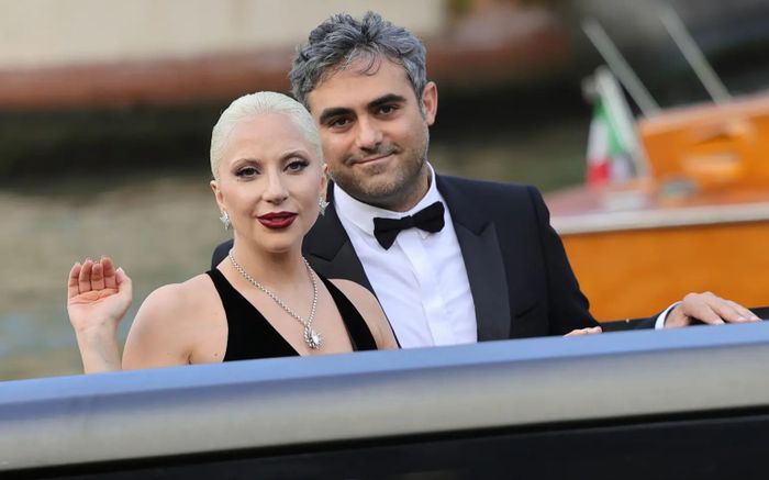 Lady Gaga đã bí mật kết hôn?