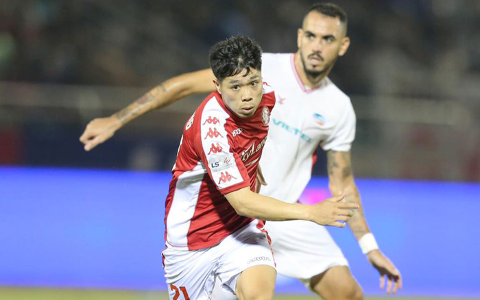 TPHCM - SLNA: Công Phượng tiếp tục thăng hoa?