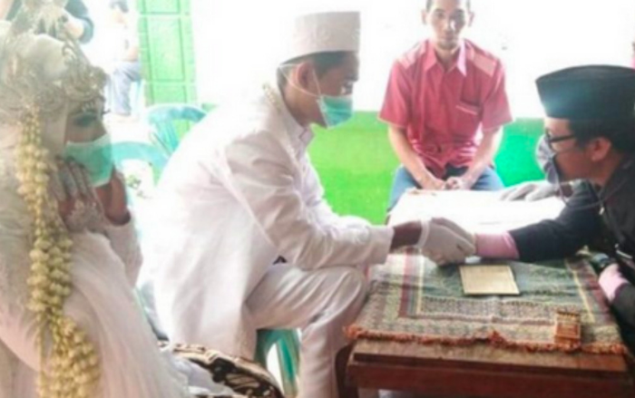 Làm đám cưới bất chấp dịch COVID-19, 2 người chết, 30 người nhiễm bệnh