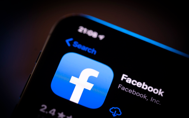 Facebook sắp ra mắt giao diện bóng đêm huyền bí cho ứng dụng Facebook