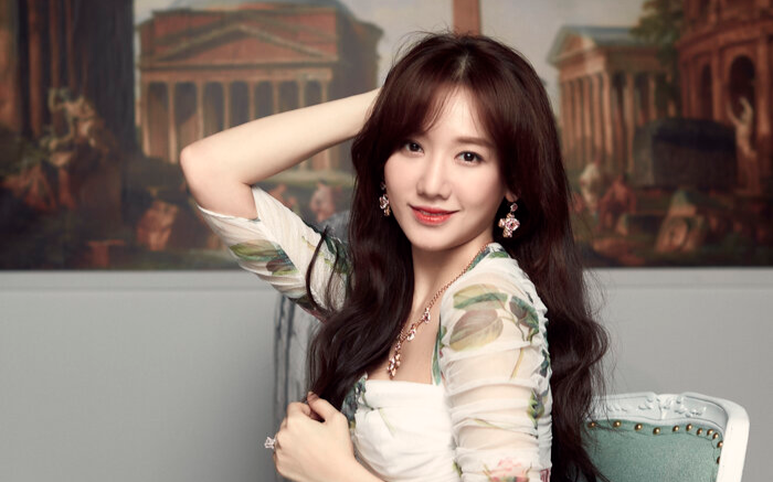 Hari Won lần đầu chia sẻ về chuyện tình trắc trở của mình trước khi cưới Trấn Thành