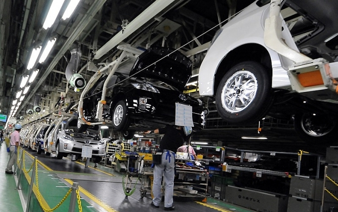 Giảm 50% lệ phí trước bạ với ôtô từ hôm nay