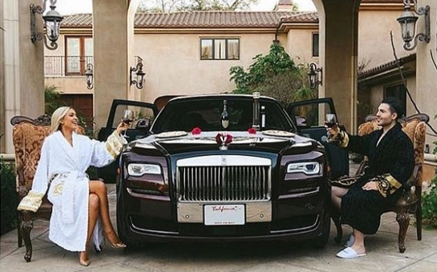 Rich Kids khoe cuộc sống sang chảnh khi lệnh phong tỏa vì COVID-19 dần nới lỏng