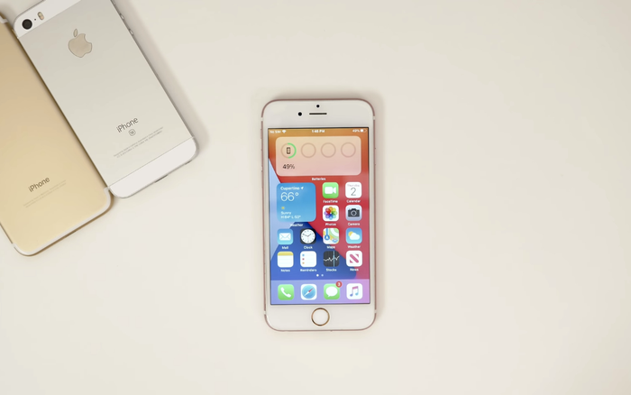 Tưởng vứt đi nhưng chiếc iPhone đã có 5 năm tuổi đời này vẫn chạy mượt mà khi lên iOS 14
