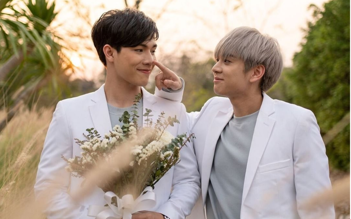 'The Moment' ra mắt phần 2: Mok trở về thực hiện lời hứa, lao vào cuộc tình tay tư để giành trái tim chàng Bartender