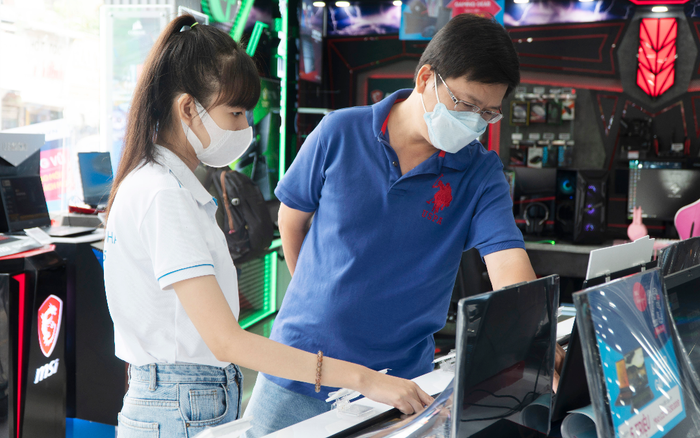 Xu hướng lạ ở mảng bán lẻ công nghệ ở VN bất chấp COVID-19