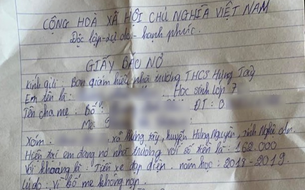 Thiếu tiền gửi xe, nhà trường bắt học sinh phải viết 'giấy báo nợ'