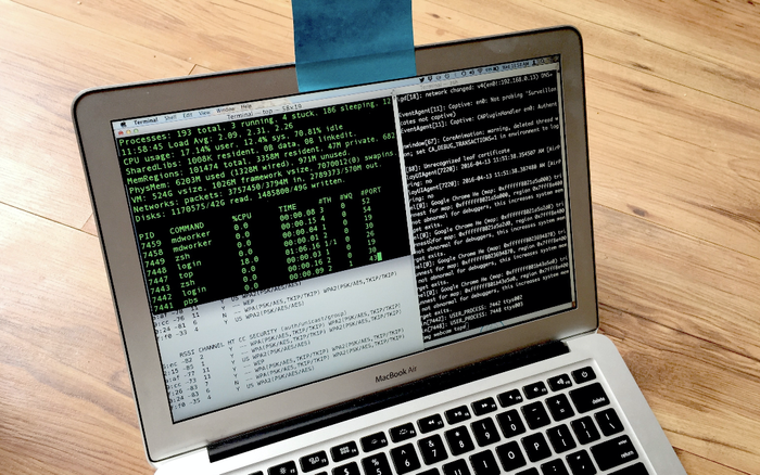 Apple cảnh báo người dùng MacBook không dùng miếng dán che webcam