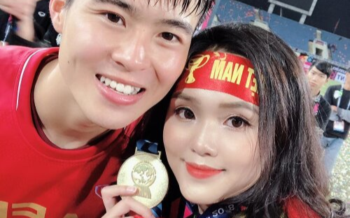 Duy Mạnh đăng ảnh tình tứ bên 'công chúa béo' Quỳnh Anh nhưng dân mạng lại phản ứng 'cực gắt'