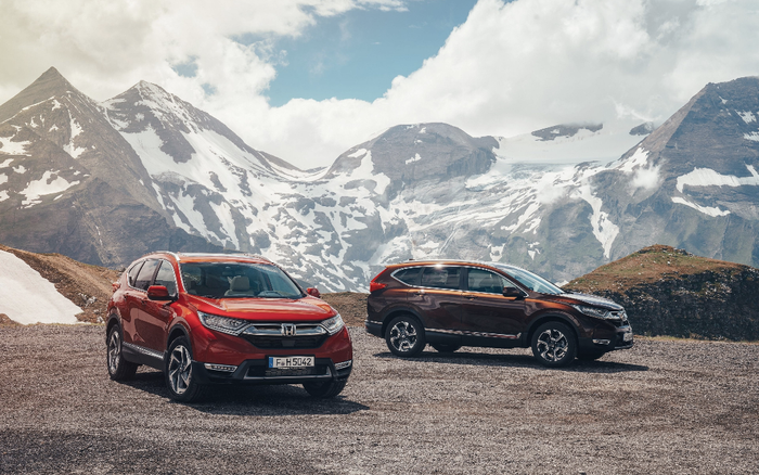 Hãng xe nào được người Việt tìm kiếm nhiều nhất trên Internet?