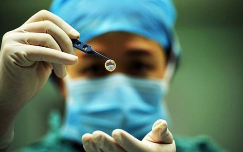 Cha của du học sinh người Việt tại Đài Loan hiến giác mạc con trai qua đời vì tai nạn