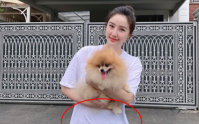 Dân tình nghi vấn Bảo Thy đang mang thai con đầu lòng: Mặt đầy đặn, bụng to lên trông thấy