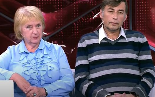 Con gái ngoại tình, đuổi chồng ra khỏi nhà, mẹ vợ bất ngờ cưới con rể