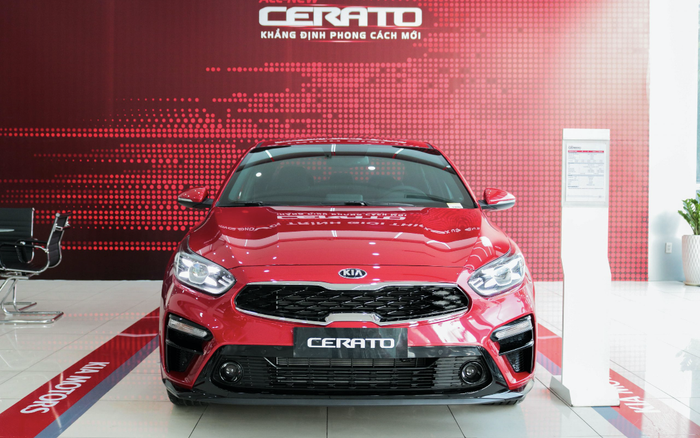 7 mẫu ô tô rẻ nhất phân khúc gia đình bạn nên biết trước khi mua