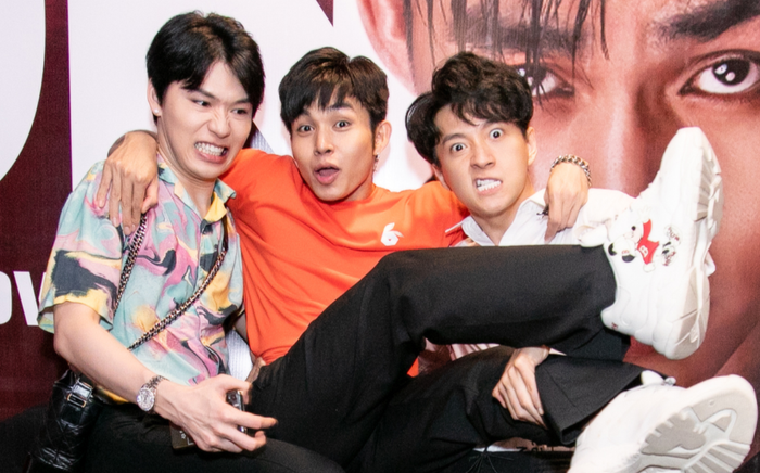 Ngô Kiến Huy - Quang Trung bất ngờ đột kích showcase của Jun Phạm: Lan Ngọc, Ngô Thanh Vân,... gửi lời chúc mừng sinh nhật sớm