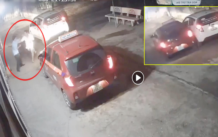 Tài xế taxi cố tình nhấn ga, đâm thẳng vào đồng nghiệp và lý do khó chấp nhận phía sau