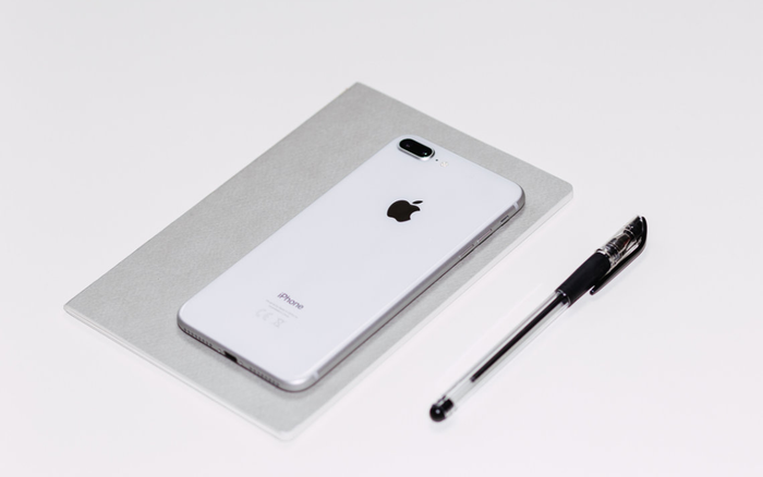 Apple chuẩn bị tung ra thị trường loạt sản phẩm mới: Sẽ có iPhone SE 2020 phiên bản 'siêu to khổng lồ'?