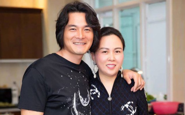 Quách Ngọc Ngoan hạnh phúc tiết lộ chuyện có con cùng Phượng Chanel