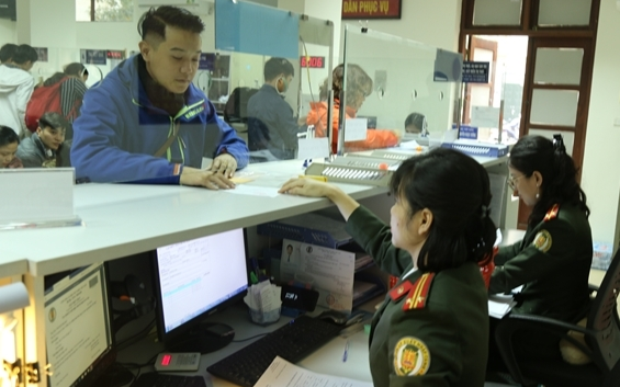 Bộ Công An, Quốc phòng rà soát xử lý người nước ngoài nhập cảnh trái phép phòng dịch COVID-19