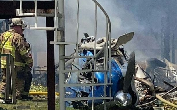 May bay đâm thẳng vào nhà dân khiến 3 người thiệt mạng