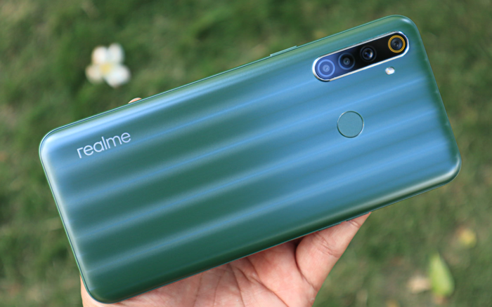 3 smartphone thiết kế đẹp, chụp ảnh tốt nhưng không gây 'đau ví' dành cho giới trẻ