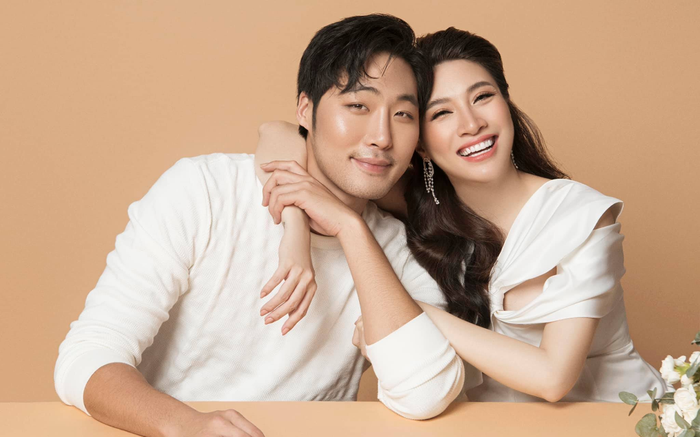 Pha Lê chính thức đăng ký kết hôn nên duyên vợ chồng cùng bạn trai ngoại quốc