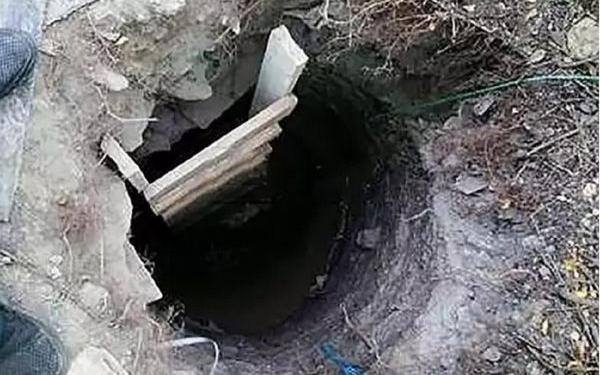 Con trai chịu án chung thân, mẹ đào đường hầm dài 13 mét cho con vượt ngục
