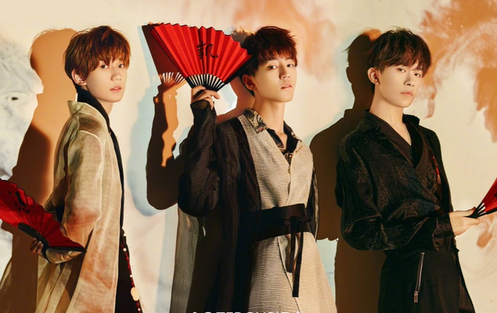 Cư dân mạng lắc đầu ngán ngẩm khi fan của ba thành viên TFBOYS lại tiếp tục gây chiến