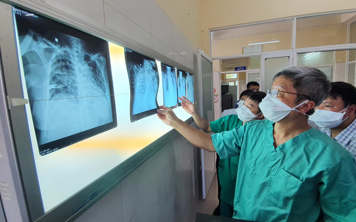 Bệnh nhân nhiễm COVID-19 thứ 11 tại Việt Nam tử vong do biến chứng suy hô hấp cấp nặng