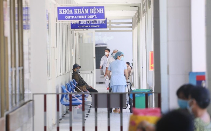 Lịch trình nam quản lý công ty nhiễm COVID-19 tại Đà Nẵng: Dự họp khoá và đi ăn trưa cùng 300 người, đi làm, ghé siêu thị