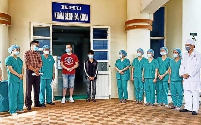 Hai bệnh nhân nhiễm COVID-19 ở Quảng Ngãi, 1 bệnh nhân 5 tuổi ở Bạc Liêu được công bố khỏi bệnh