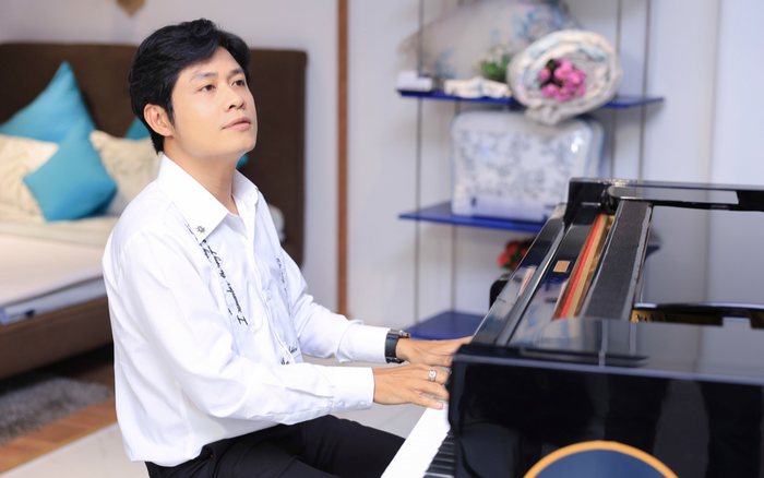 Nhạc sĩ Nguyễn Văn Chung vượt qua trầm cảm bằng âm nhạc sau biến cố hôn nhân, không nghĩ đến chuyện 'đi thêm bước nữa'