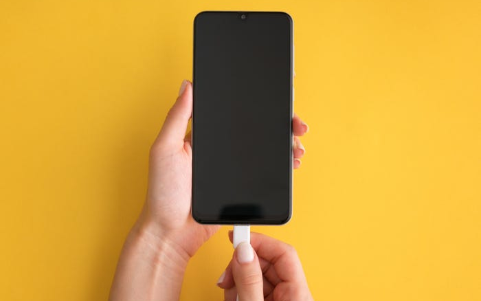 Tác dụng 'hay ho' của tính năng tiết kiệm pin trên iPhone ít người biết