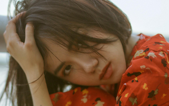 Phương Ly bất ngờ tiết lộ thường xuyên bắt gặp con số bí ẩn 11:11 trên điện thoại, chuyện gì đang xảy ra?