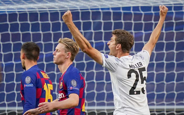 Thomas Muller trở thành cơn ác mộng với Barca trong ngày đi vào lịch sử