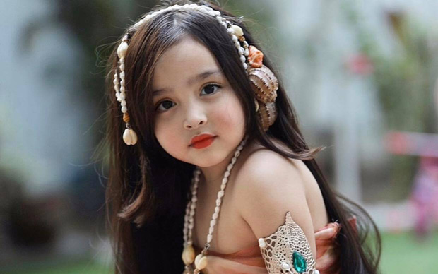 'Tiên cá nhí' nhà mỹ nhân được mệnh danh đẹp nhất Phillippines thừa hưởng nhiều nét đẹp từ bố lẫn mẹ