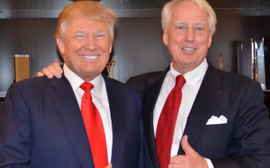 Em trai của Tổng thống Trump qua đời