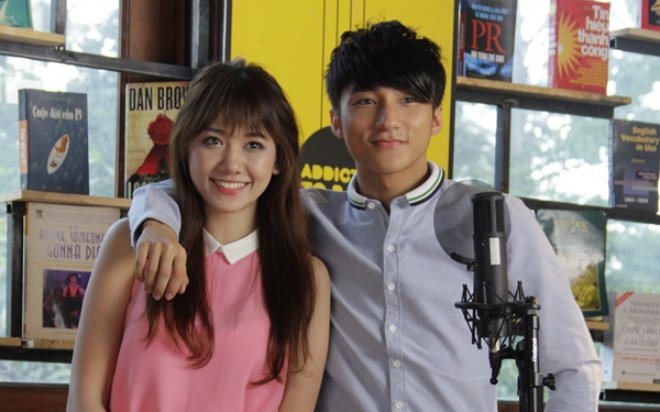 Phản ứng của Trấn Thành khi dân mạng đào lại ảnh Sơn Tùng ôm Hari Won thân mật