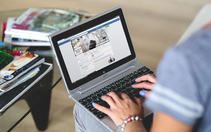 Sôi động thị trường bán tick xanh Facebook: Cẩn thận tiền mất tật mang