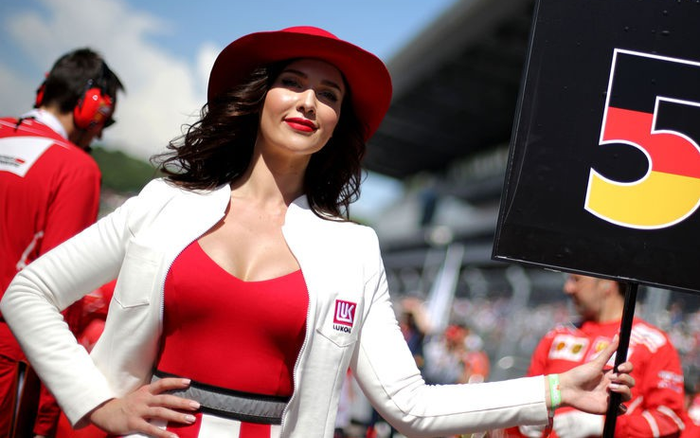 F1 bổ sung 4 chặng đua vào lịch thi đấu mùa giải 2020