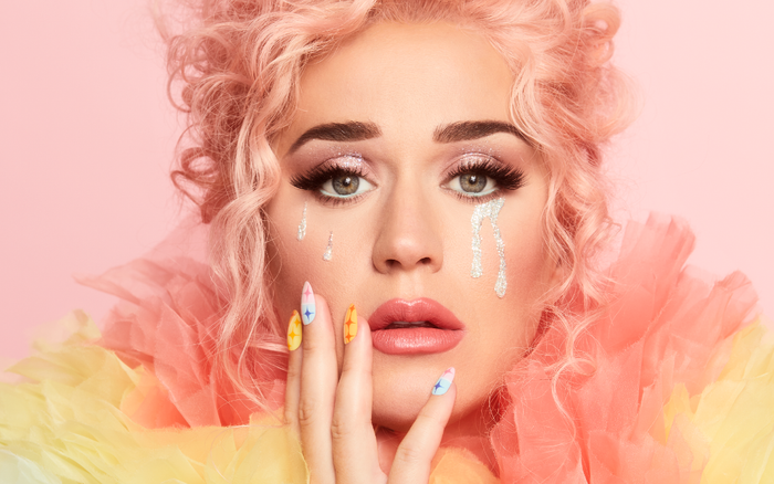 Katy Perry chính thức tung album 'Smile' - Những giai điệu từ thời kỳ tăm tối nhất của cô nàng