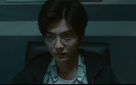 Nối tiếp thành công từ 'Xuyên việt hỏa tuyến', liệu Lộc Hàm có tiếp tục làm nên chuyện với vai phản diện trong 'Kiếp nạn khó tránh'?