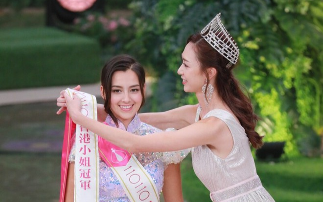 Cao vỏn vẹn 1m6, tân Hoa hậu Hồng Kông vẫn khuynh đảo mạng xã hội nhờ nhan sắc thần tiên tỷ tỷ